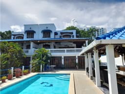 Alquiler/Venta de casa frente al mar en Playa Blanca