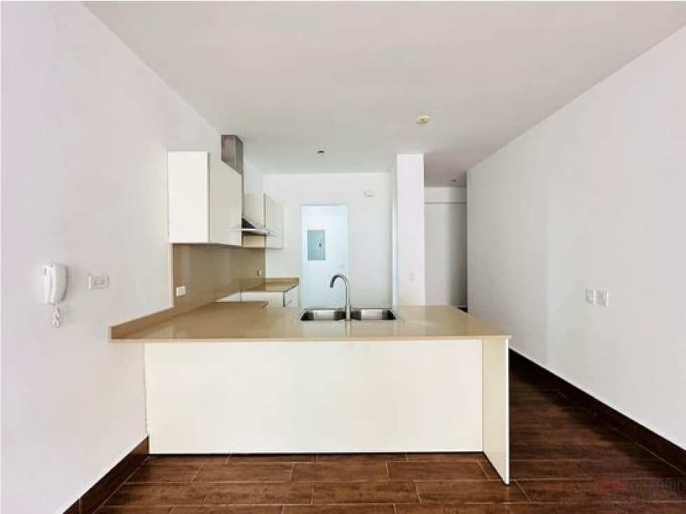 Venta de apartamento en Costa Sur, Juan Díaz, Panamá — foto 4