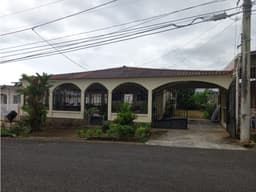 Venta de Casa en Villas de La Alameda, Arraiján, Panamá Oeste