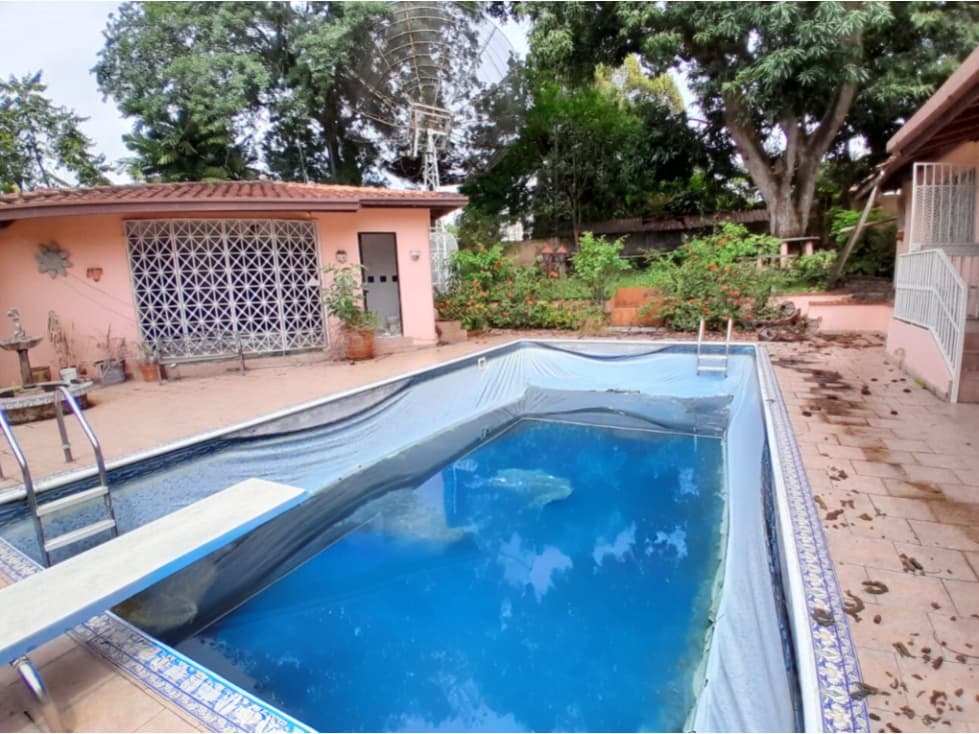 Venta de casa en Altos del Golf, San Francisco, Panamá — foto 2