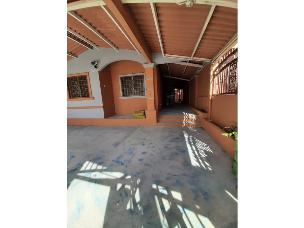 Venta de Casa en Valle Dorado La Chorrera, Panamá — foto 2