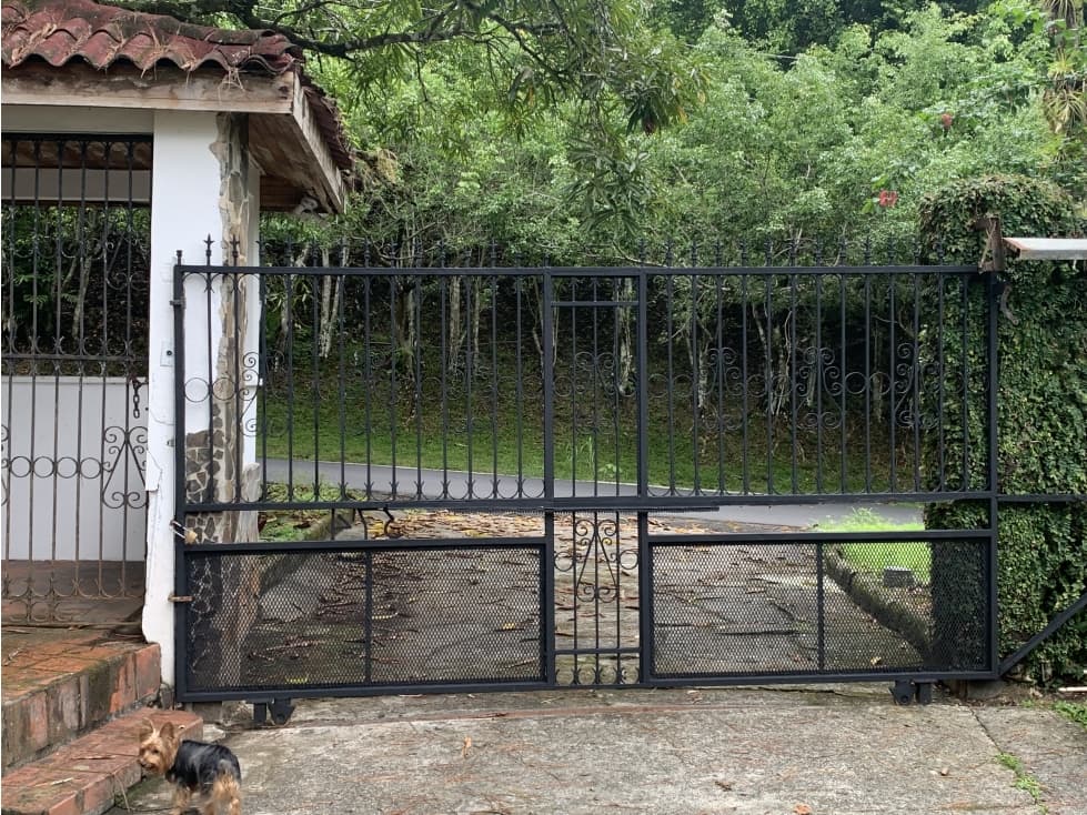 Venta de casa en El Peñón, Las Cumbres — foto 4