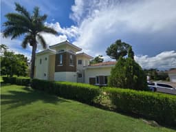 Venta de Casa en PH Tucán Country Club & Resort Arraiján
