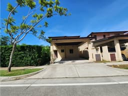 Venta de Casa en Woodlands Panamá Pacífico