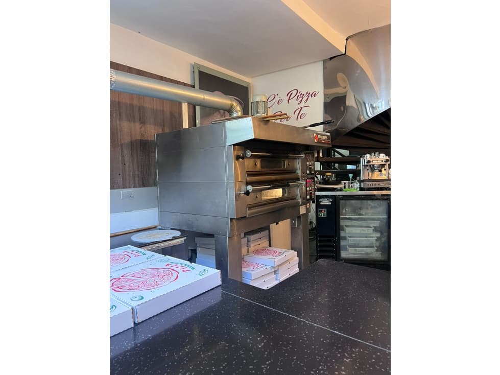 Local Comercial en Alquiler en Marbella — foto 4