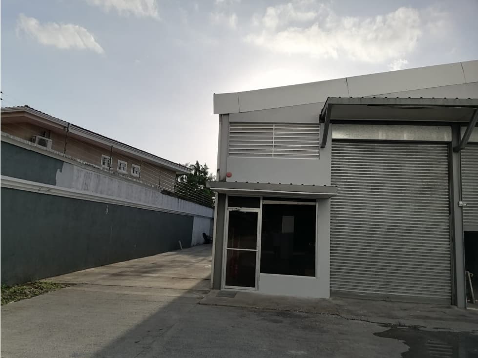Alquiler de Bodega en Costa del Este — foto 2
