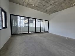 VENTA DE LOCAL COMERCIAL EN SAN FRANCISCO EN OBRA GRIS