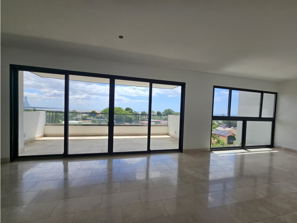 VENTA DE EXCLUSIVO APARTAMENTO EN COCO DEL MAR — foto 1
