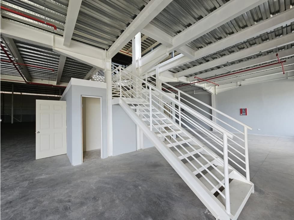 Galeras para venta en Zona Franca Privada de Panamá — foto 1