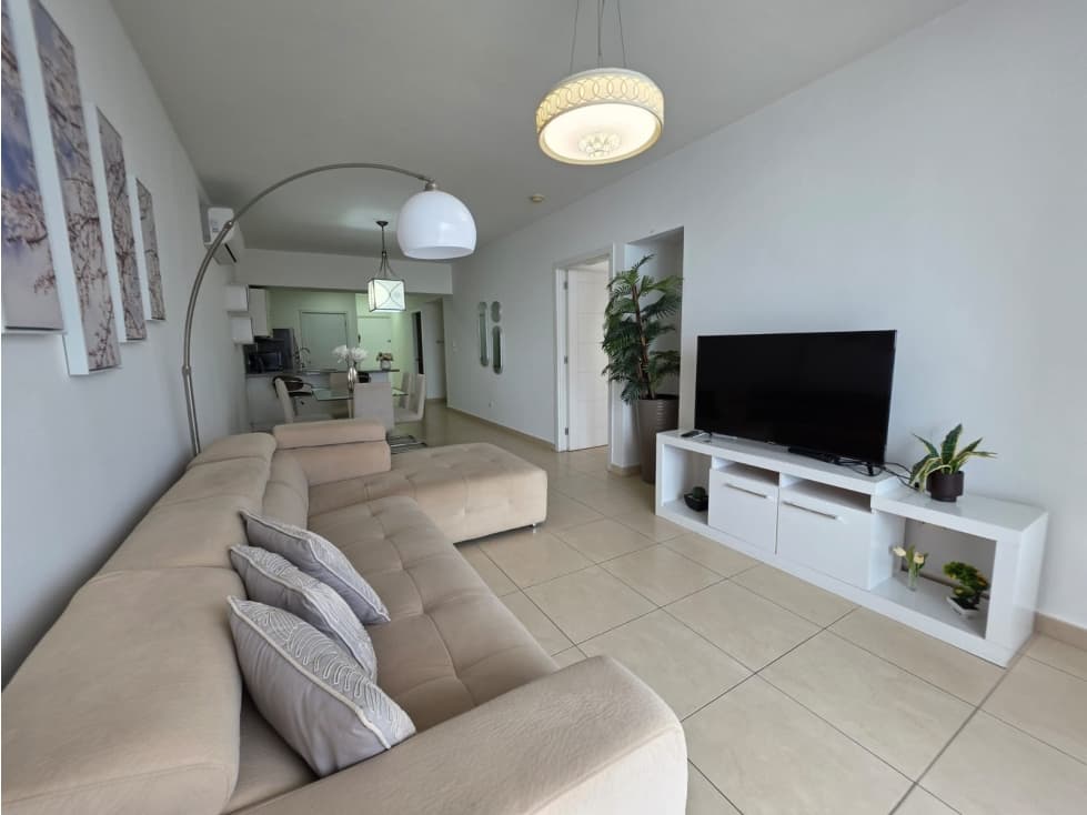 Alquiler de apartamento en Avenida Balboa — foto 1