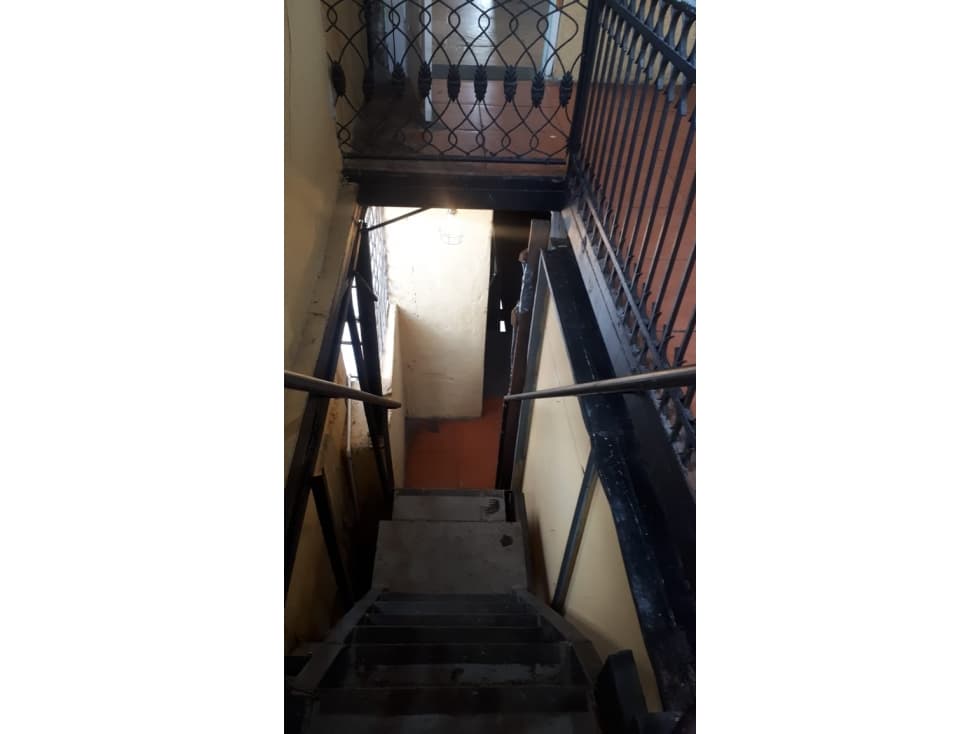 VENTA DE EDIFICIO EN AVENIDA B PARA INVERSION — foto 6