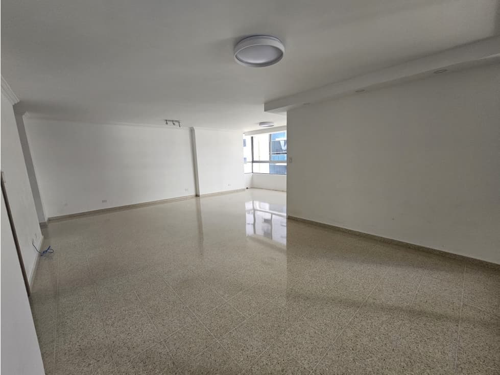 VENTA DE APARTAMENTO EN MARBELLA, GANGA — foto 3