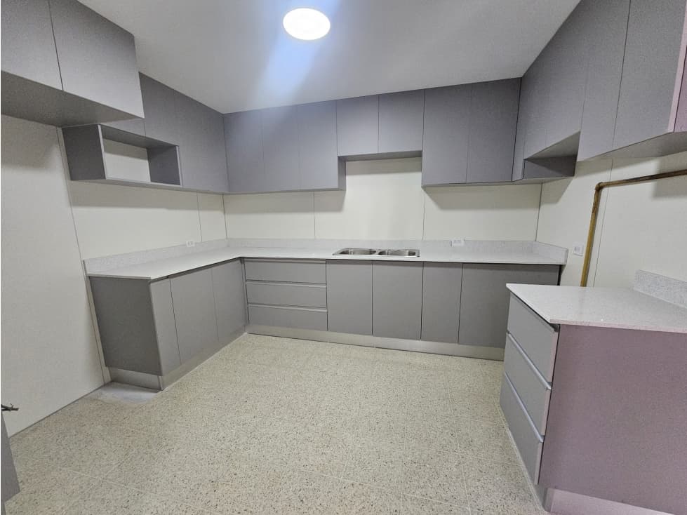 VENTA DE APARTAMENTO EN MARBELLA, GANGA — foto 4