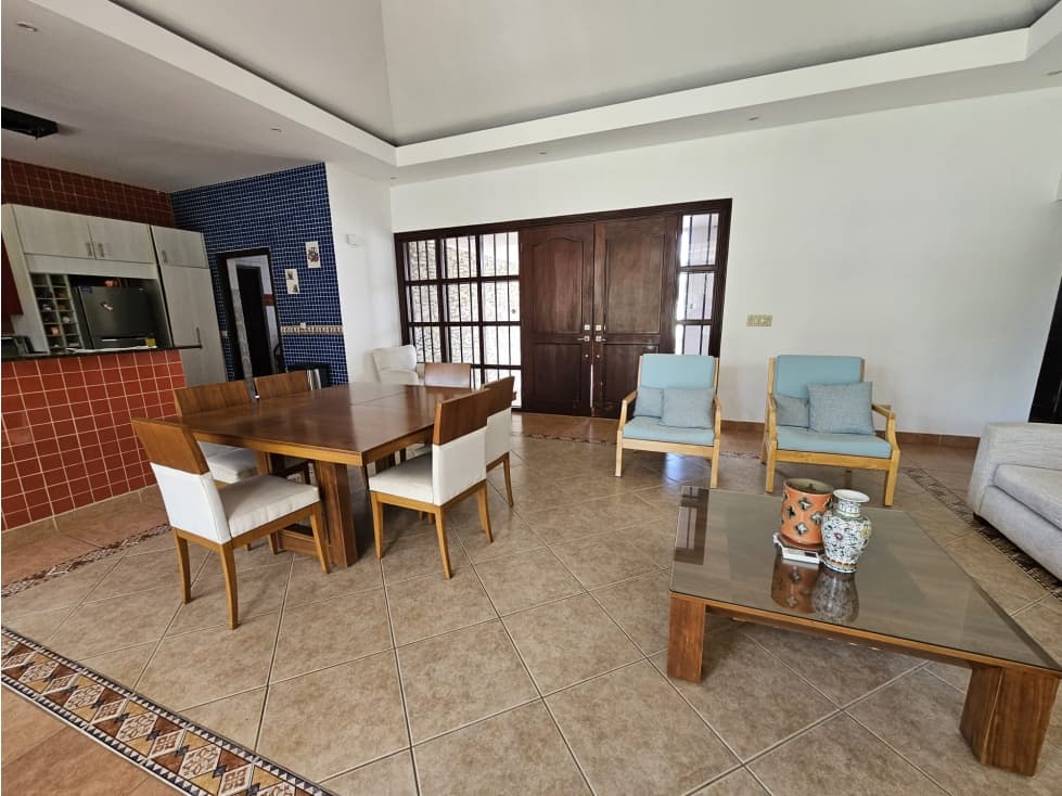 VENTA DE CASA AMOBLADA EN CORONADO (NEGOCIABLE) — foto 3
