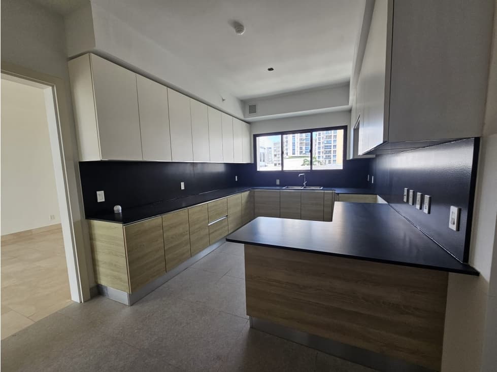 VENTA DE EXCLUSIVO APARTAMENTO EN COCO DEL MAR — foto 6