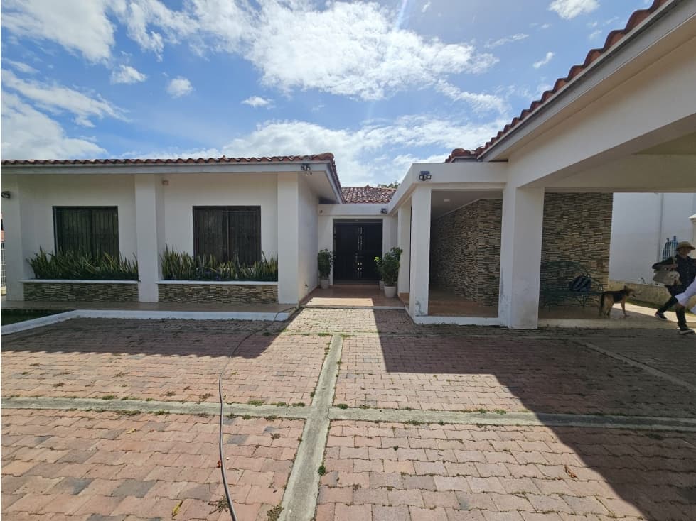 VENTA DE CASA AMOBLADA EN CORONADO (NEGOCIABLE) — foto 2