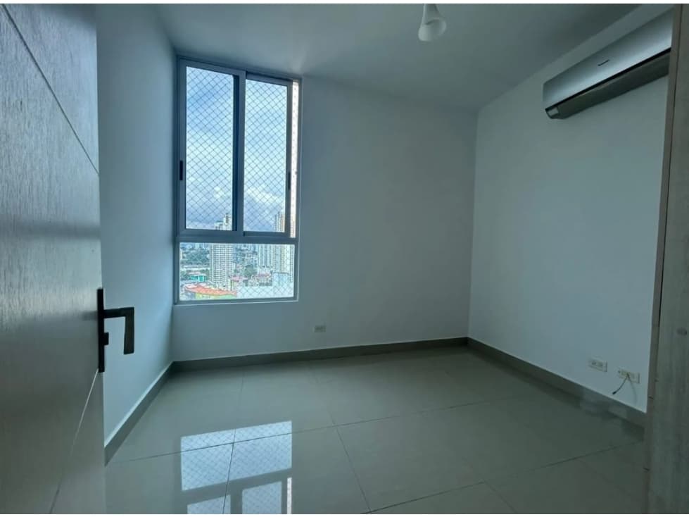 se vende apartamento en Bella Vista — foto 3