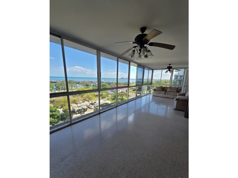 Venta apartamento en Ave. Balboa, PH Bella vista — foto 1