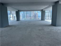 Venta de Oficina en Hi Point Ave Federico Boyd Bella Vista Piso 15 