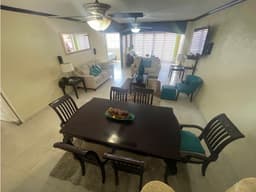 Venta de residencia en Brisas del Golf