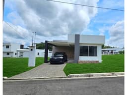 Casa en Venta: PH Jardines de Espino de la Rosa, Estilo Americano