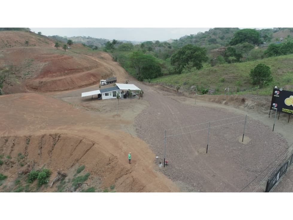 Oportunidad de Inversión en Pedasí: Terreno de 49,543.80 m2 — foto 1