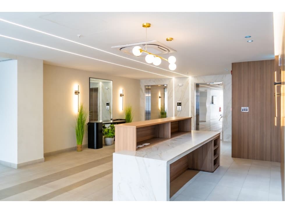 Consultorio Médico NUEVO en Venta 24 m² | Vía España — foto 1