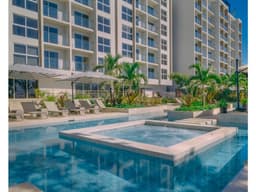 Vive Frente al Mar, Suites de Lujo con Amenidades de Resort