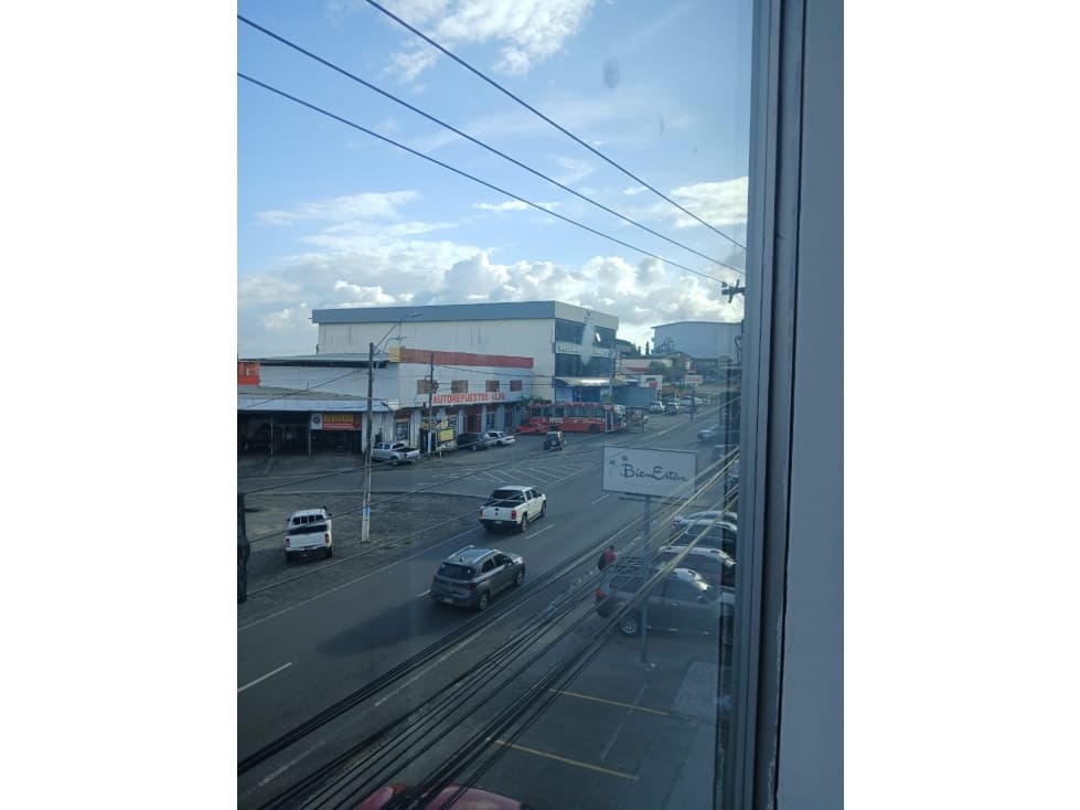 Locales Comerciales en Alquiler en Edificio Banco Delta, Chorrera — foto 1