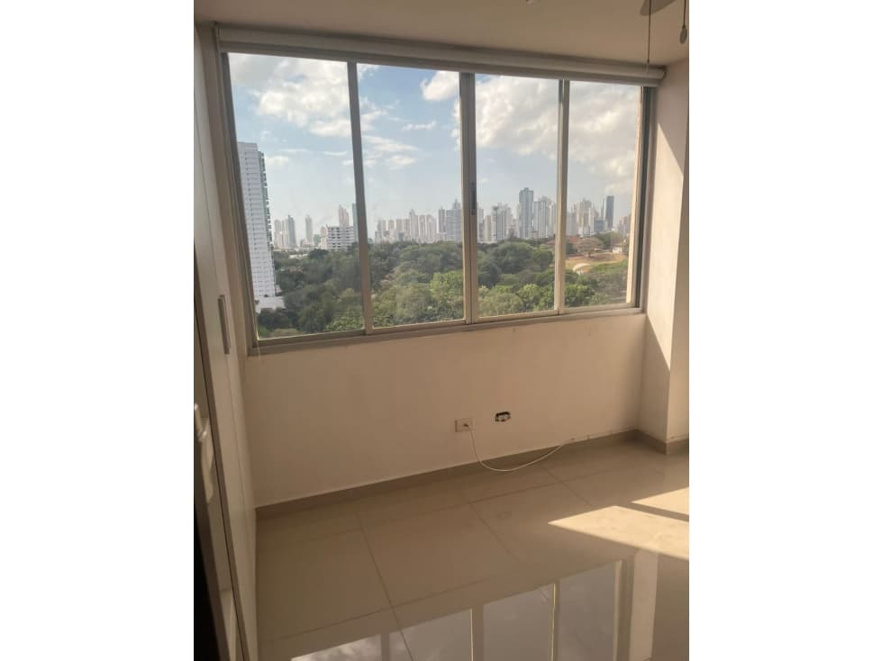 ALQUILER DE APARTAMENTO EN VIA ESPAÑA — foto 1