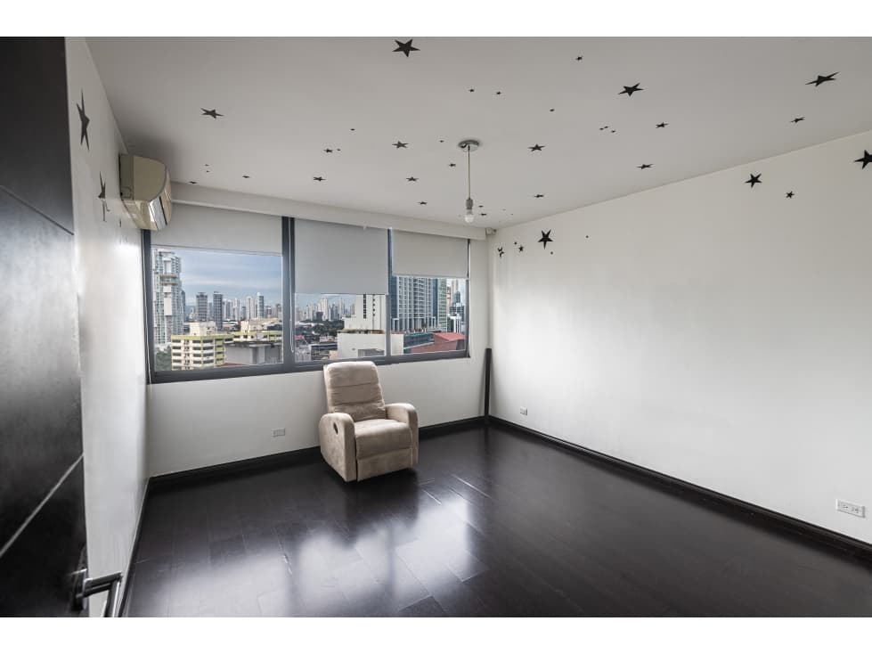 VENTA DE APARTAMENTO EN AVENIDA BALBOA — foto 1