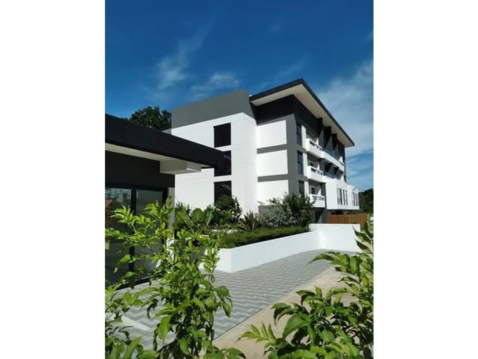 ALQUILER DE APARTAMENTO EN PH DISTRICT — foto 1