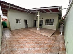 ALQUILER DE CASA EN SAN ANTONIO