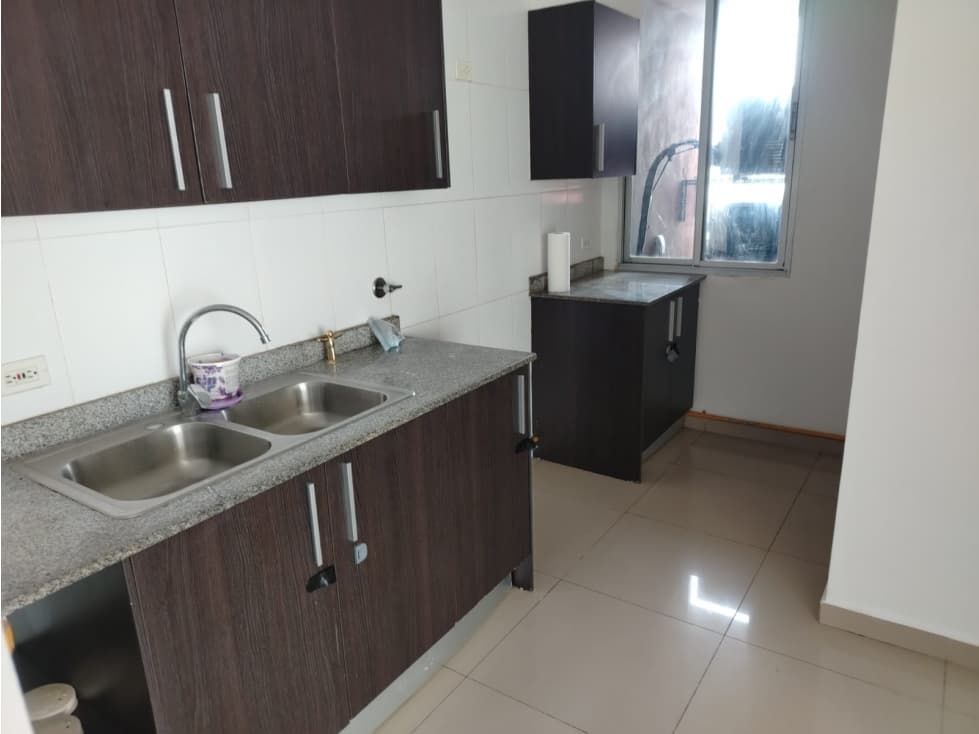 ALQUILER DE APARTAMENTO EN PH SKY PARK — foto 2