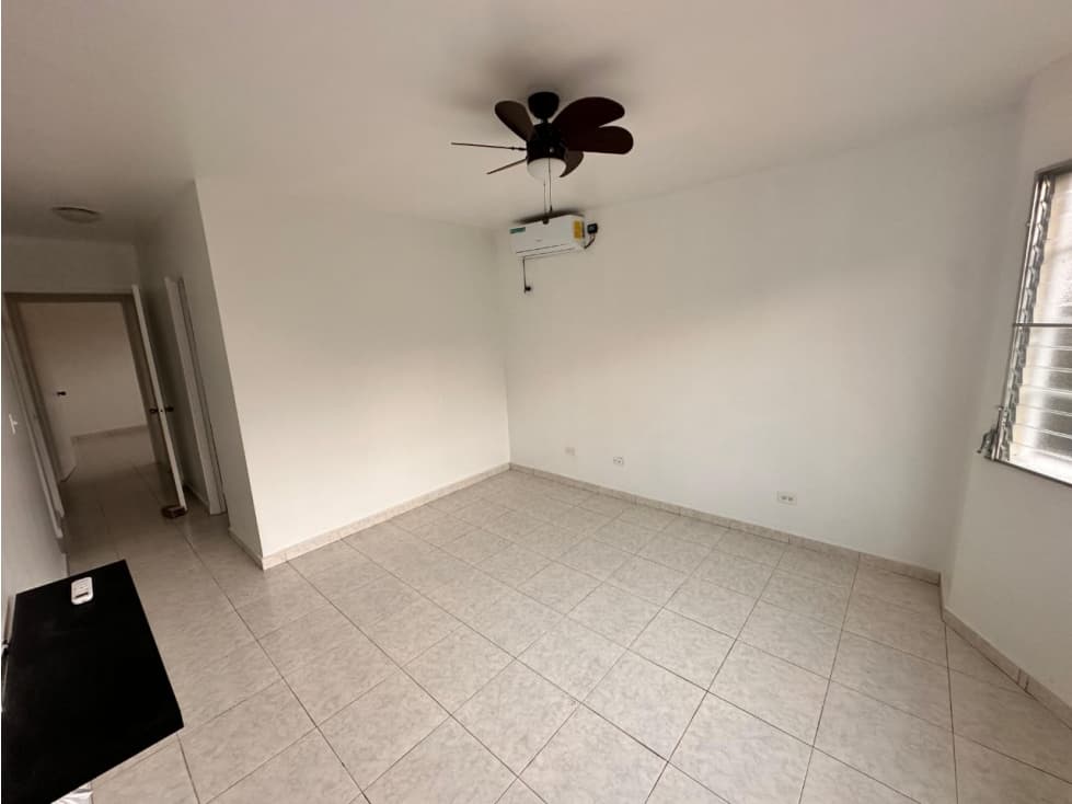 ALQUILER DE CASA EN SAN ANTONIO — foto 3