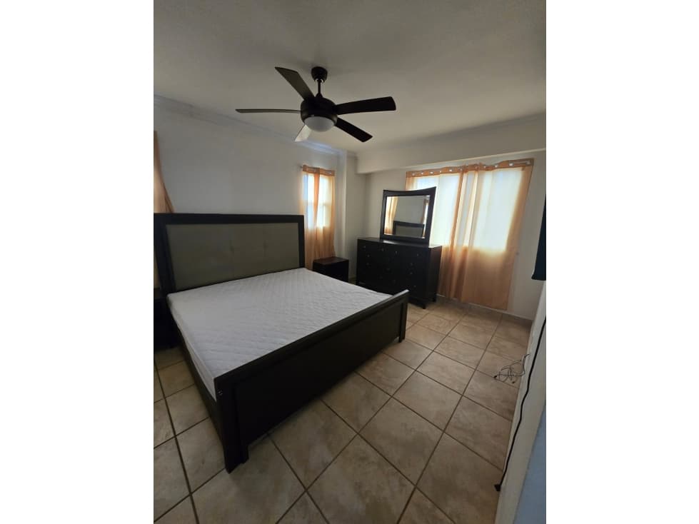 ALQUILER DE CASA EN PH EVEREST — foto 3
