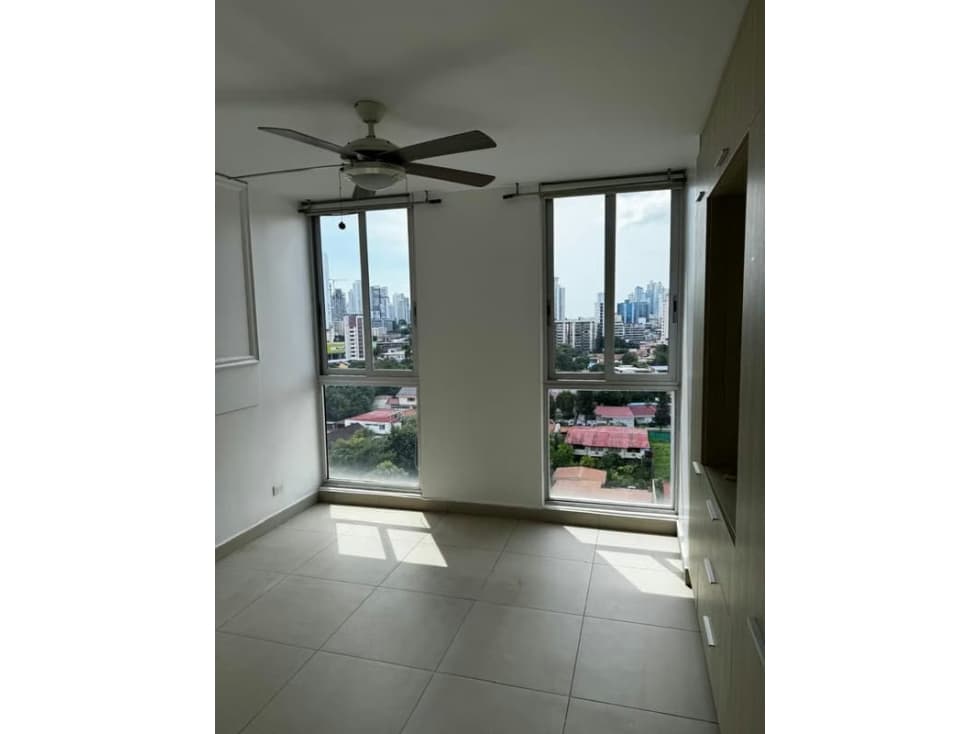 ALQUILER DE APARTAMENTO EN PH SCLA — foto 3