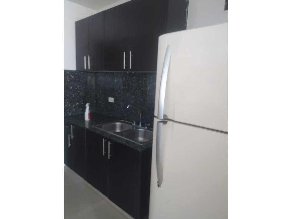 ALQUILER DE APARTAMENTO EN PH TORRES DE TOSCANA — foto 5