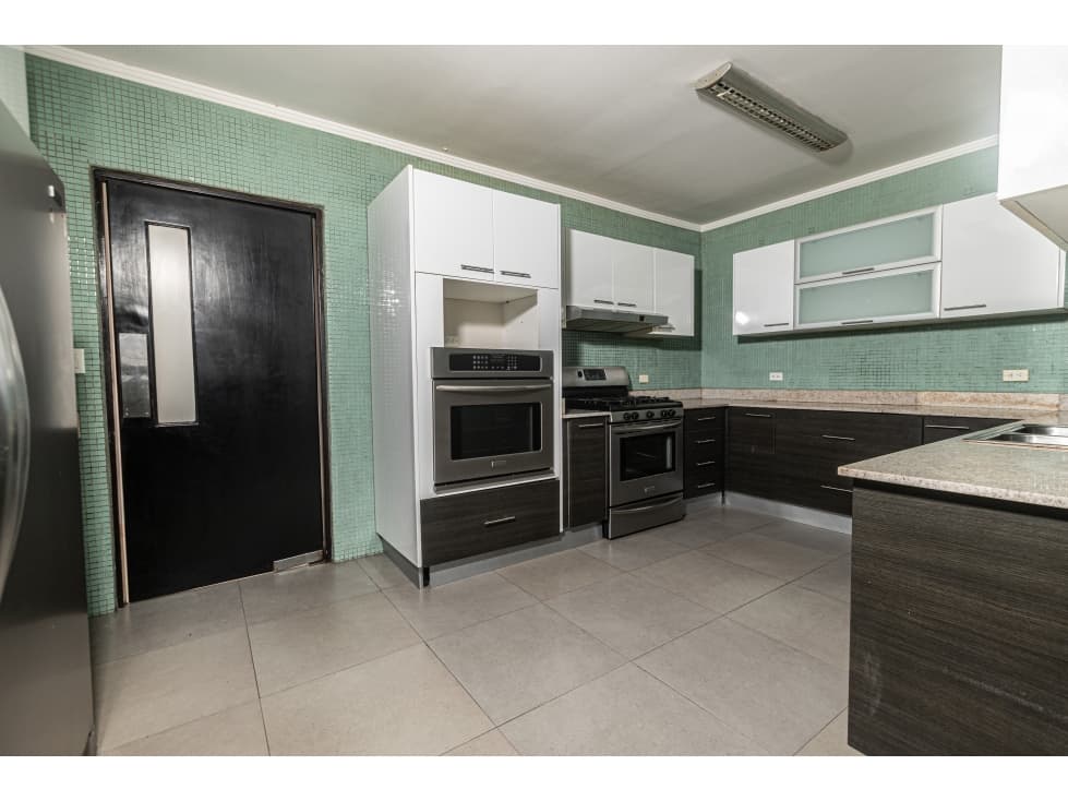 VENTA DE APARTAMENTO EN PH LOS DELFINES — foto 6