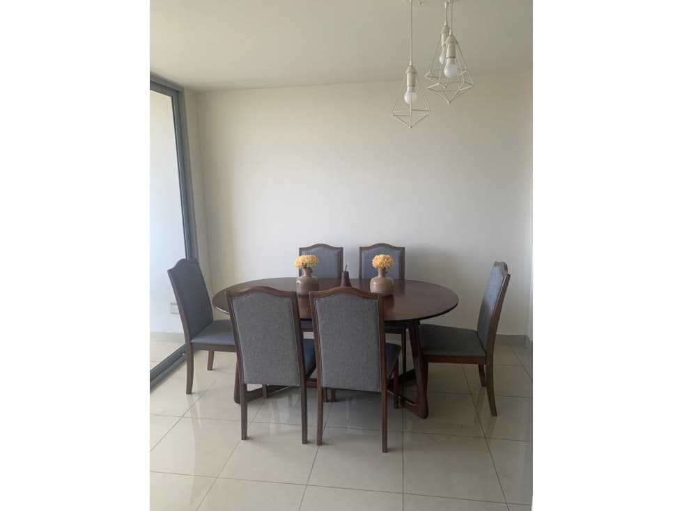 ALQUILER DE APARTAMENTO EN TUMBA MUERTO 107MTS2 — foto 2