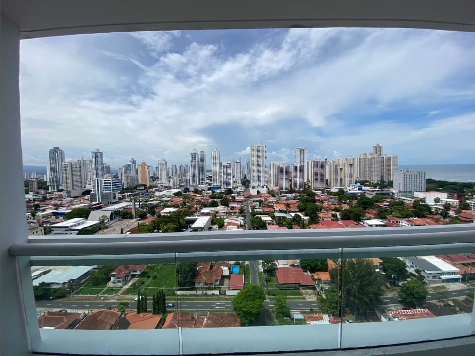 CALLE 50, VENDO CÓMODOS APARTAMENTOS DE 145MTS2 — foto 2