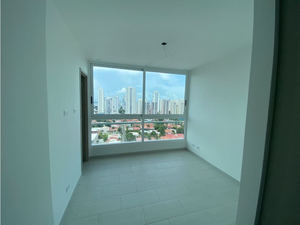 CALLE 50, VENDO CÓMODOS APARTAMENTOS DE 145MTS2 — foto 3