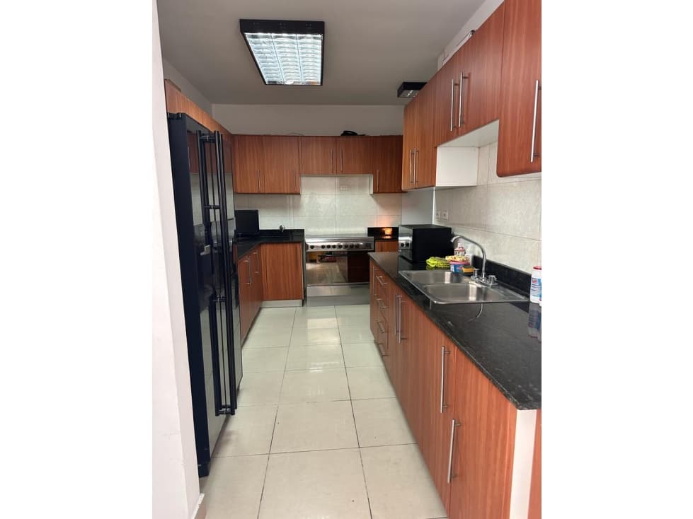 OBARRIO, VENDO O ALQUILO ELEGANTE APARTAMENTO DE 136MTS2 — foto 4