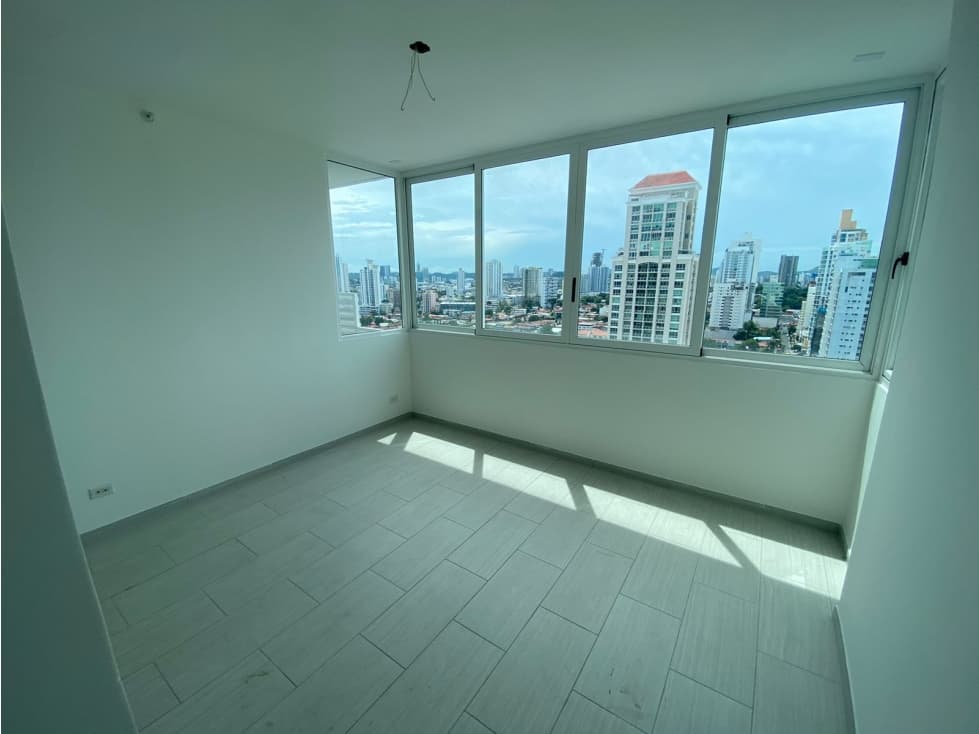 CALLE 50, VENDO CÓMODOS APARTAMENTOS DE 145MTS2 — foto 6