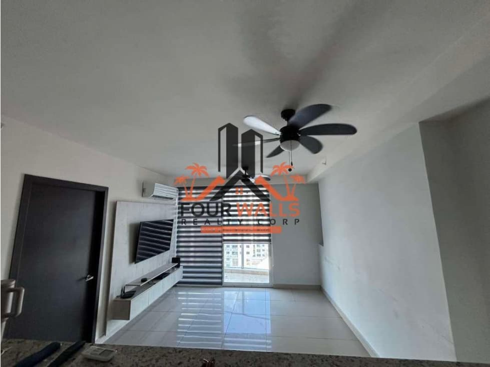 Apartment for Sale in PH San Roque, Vía España — foto 1