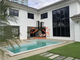 Luxury Mansion for Sale in Costa del Este