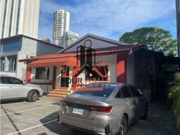 Commercial Property for Sale on Calle 51, Bella Vista