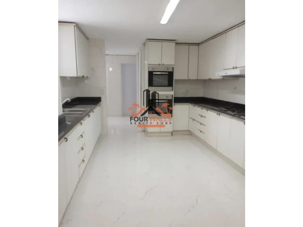 Spacious Apartment for Sale in PH Tamanaco, Punta Paitilla — foto 3