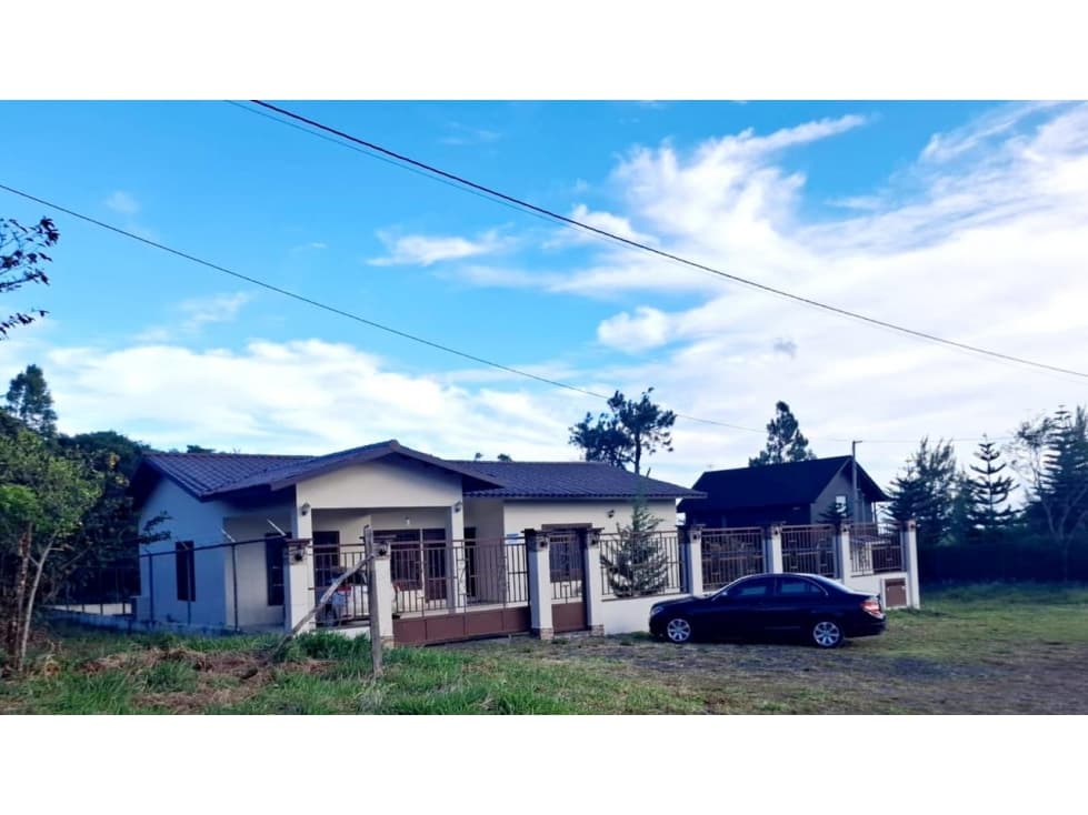 Casa en Venta en Alto Boquete — foto 2