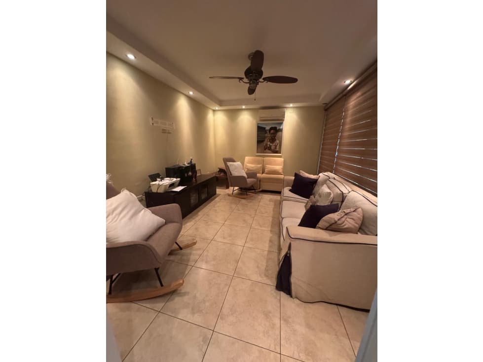 Exclusiva Casa en Los Ríos | 877m² de Terreno — foto 3